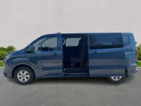Usado Ford E-Transit Limited 100 kW (136 HP) 2024 Azul Van