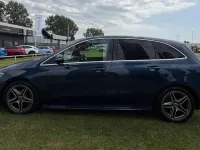 Begagnad Mercedes B200 Executive 148 HK (108 kW) 2019 Blå Minibuss