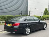 Usado BMW 525 2010 Negro Berlina