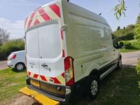 Begagnad Ford Transit 130 HK (95 kW) 2018 Vit Van