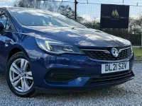 Second-hand Vauxhall Astra Business Edition 105 CP (77 kW) 2021 Albastru Hatchback