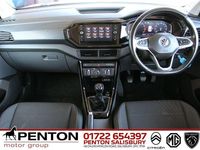 Used VW T-Cross SE 110 HP (80 kW) 2020 Orange SUV