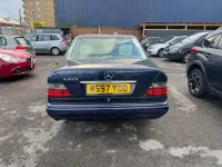 Used Mercedes E200 1995 Blue Sedan