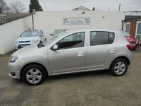 Used Dacia Sandero Lauréate 2014 Silver Hatchback