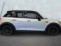 Used Mini Cooper Hatch 134 HP (98 kW) 2017 Silver Hatchback