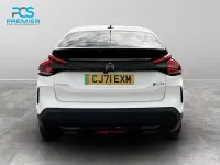 Second-hand Citroën e-C4 Shine 100 kW (136 CP) 2022 Alb Hatchback