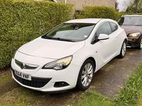 Used Vauxhall Astra GTC SRi 2014 White Coupe