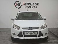 Used Ford Focus Zetec 2014 White Hatchback