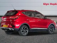 Used MG ZS Exclusive 106 HP (77 kW) 2022 Red SUV