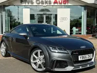 Begagnad Audi TT RS 400 HK (294 kW) 2018 Sportkupé