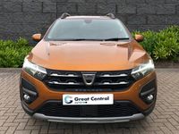 Used Dacia Sandero Comfort 90 HP (66 kW) 2022 Orange Hatchback
