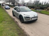 Used Citroën C4 Cactus Feel 100 HP (73 kW) 2015 Silver Hatchback