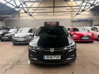 Używany Vauxhall Astra Design Edition 2018 Czarny Hatchback