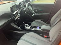 Gebraucht Peugeot e-2008 Allure Premium 100 kW (136 PS) 2021 Orange SUV