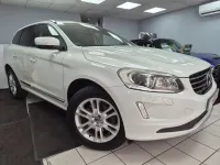 Used Volvo XC60 SE Lux 190 HP (139 kW) 2015 White SUV