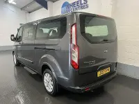 Usado Ford Tourneo Custom Titanium 2023 Magnetic (metallic colour) Van