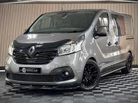 Begagnad Renault Trafic 2017 Grå Minibuss