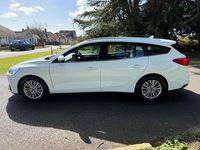 Used Ford Focus Titanium 120 HP (88 kW) 2019 White Estate