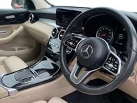 Used Mercedes GLC220 194 HP (142 kW) 2019 White Estate
