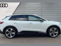 Used Audi Q4 e-tron Black Edition 210 kW (286 HP) 2025 White SUV