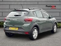 Used Dacia Sandero Expression 90 HP (66 kW) 2024 Green SUV