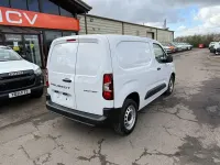 New Peugeot Partner 131 HP (96 kW) 2025 White MPV