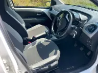 Used Toyota Aygo X-play 2018 White Hatchback