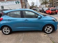 Used Hyundai i10 SE 84 HP (61 kW) 2022 Turquoise Hatchback