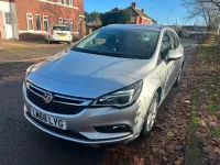 Used Vauxhall Astra Design Edition 105 HP (77 kW) 2019 Silver Estate