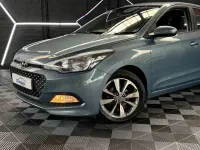Used Hyundai i20 SE 100 HP (73 kW) 2015 Blue Hatchback