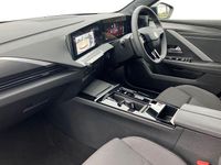 Used Vauxhall Astra 114 kW (156 HP) 2024 Crystal silver