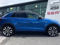 Used VW T-Roc R-line 150 HP (110 kW) 2022 Blue SUV