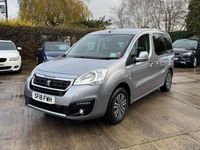 Begagnad Peugeot TePee Active 100 HK (73 kW) 2018 Grå Minibuss