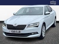 Used Skoda Superb SE L Executive 150 HP (110 kW) 2019 White Hatchback