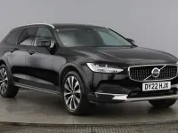 Used Volvo V90 235 HP (172 kW) 2022 Onyx black Estate