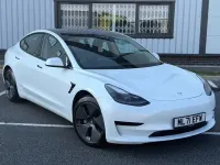 Used Tesla Model 3 Standard Range Plus 366 kW (498 HP) 2021 Sedan