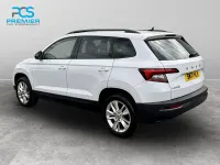 Used Skoda Karoq SE Technology 150 HP (110 kW) 2022 White SUV