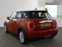 Begagnad Mini Cooper 2015 Röd Halvkombi