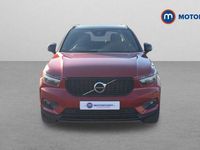 Begagnad Volvo XC40 R-Design Pro 163 HK (119 kW) 2021 Röd SUV