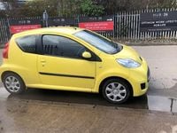 Used Peugeot 107 68 HP (50 kW) 2009 Yellow Hatchback