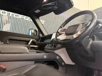 Used Land Rover Defender Dynamic 250 HP (183 kW) 2022 Grey SUV