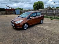 Used Ford B-MAX Zetec 2014 Gold MPV