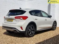 Used Ford Focus Active X 120 HP (88 kW) 2020 White Hatchback