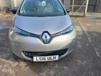 Usado Renault Zoe Dynamique 64 kW (88 HP) 2016 Cinzento Citadino