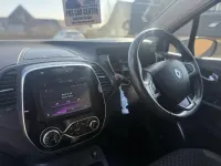 Used Renault Captur Dynamique 2017 Grey/black SUV