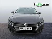 Usado VW Arteon SE 150 HP (110 kW) 2020 Cinzento Citadino