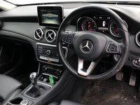 Used Mercedes GLA200 SE 136 HP (100 kW) 2017 Grey SUV