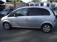 Second-hand Vauxhall Meriva 104 CP (76 kW) 2007 Argintiu Monovolum