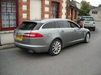Used Jaguar XF Sportbrake Premium Luxury 200 HP (147 kW) 2014 Grey met Estate