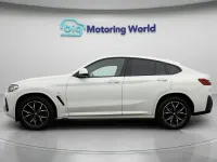 Używany BMW X4 M Sport 190 KM (139 kW) 2024 Biały SUV